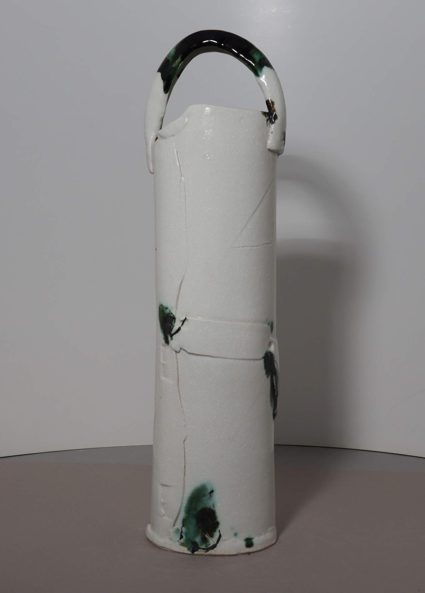 vase cylindre avec poignée 306