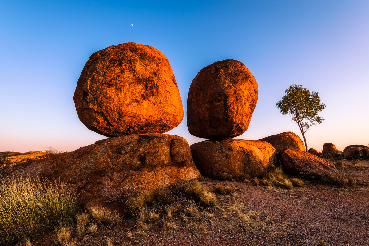 Devils Marbles-Northern Territory-Australia-Red Centrejpg