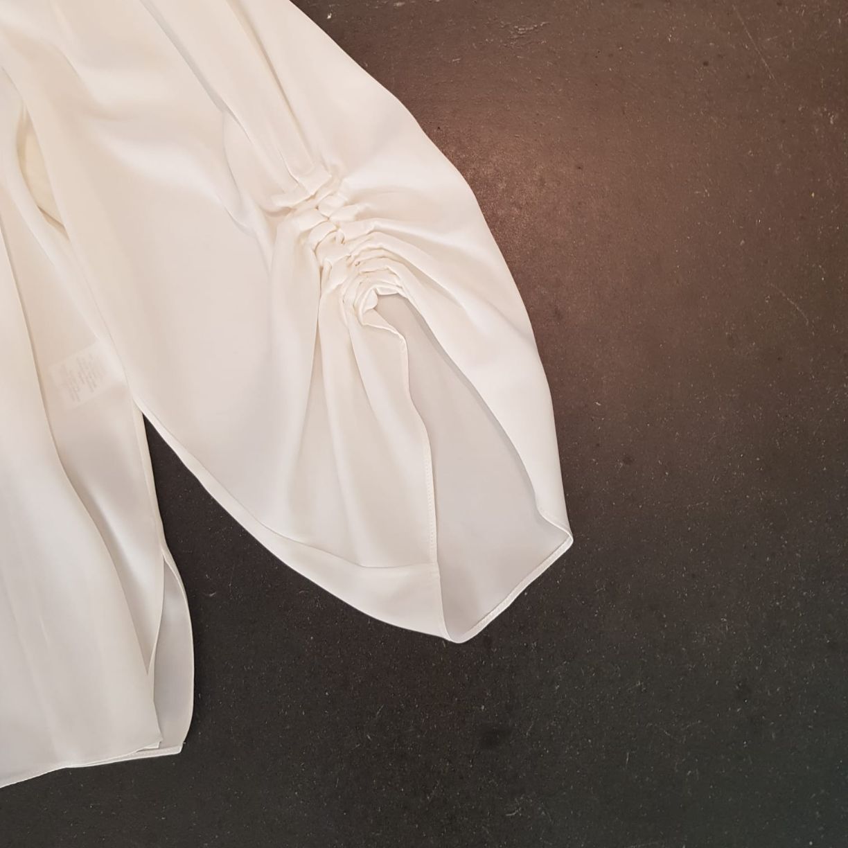 DONNA Les Boutiques - Blouse silk satin loose