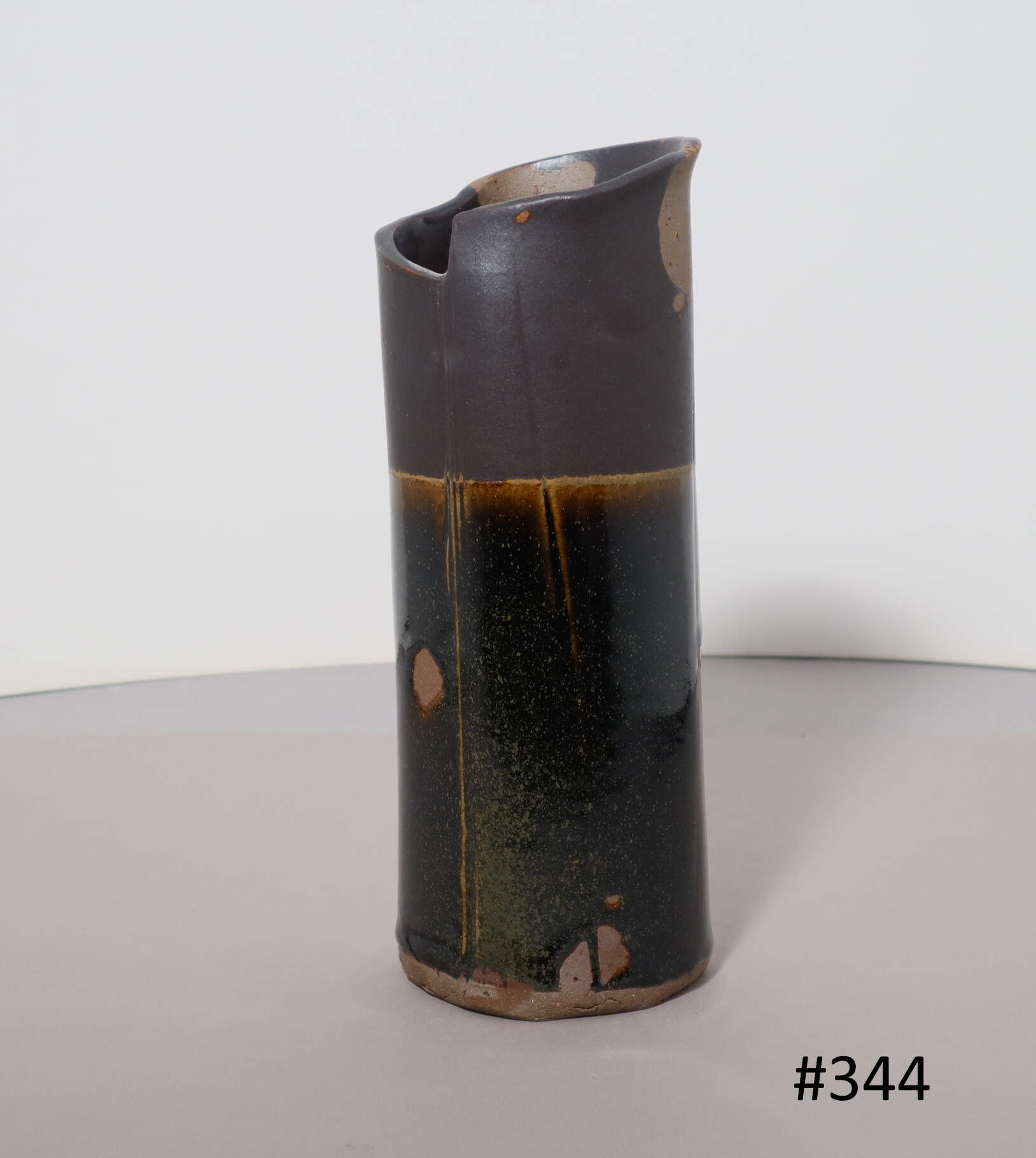 vase brun cylindre 344