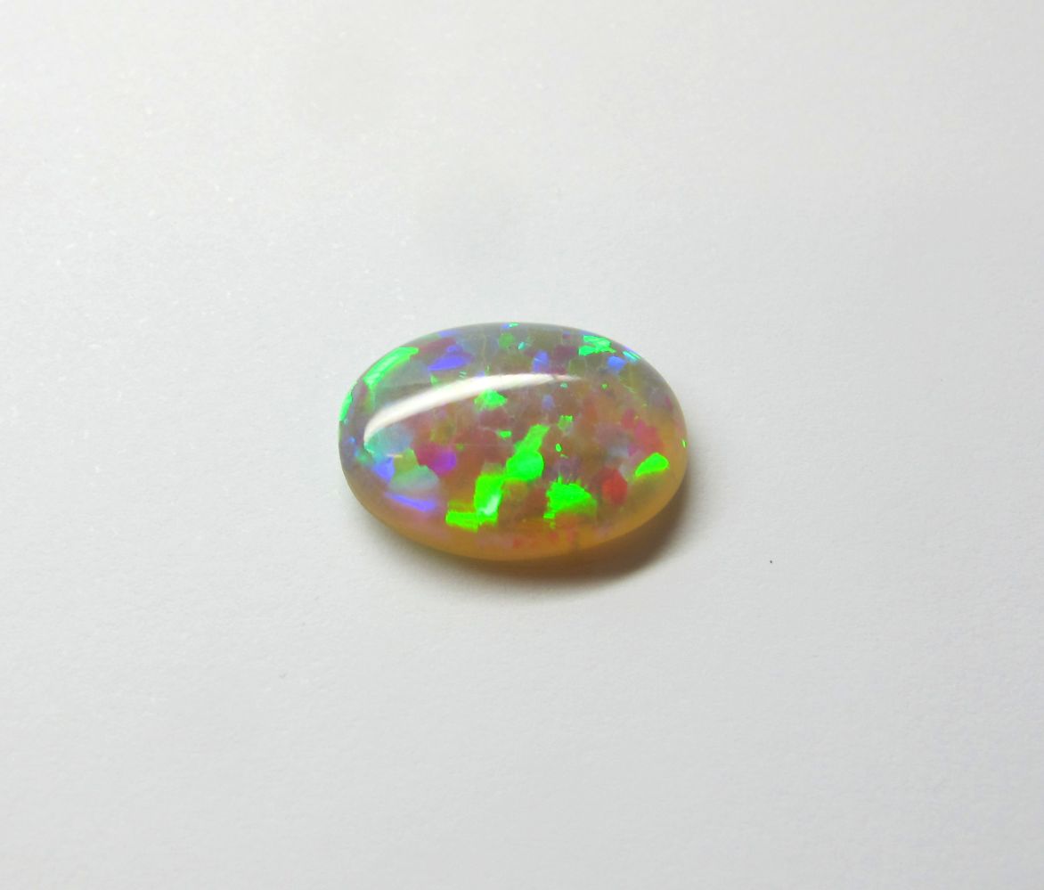 Verkauft Solid - Opal in intensiven Farben 3.85 ct.              1140.- statt  3800.- CHF
