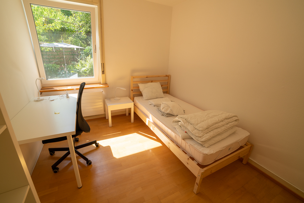 Zimmer mit Gartensicht, 10 m2, Fr. 770.-